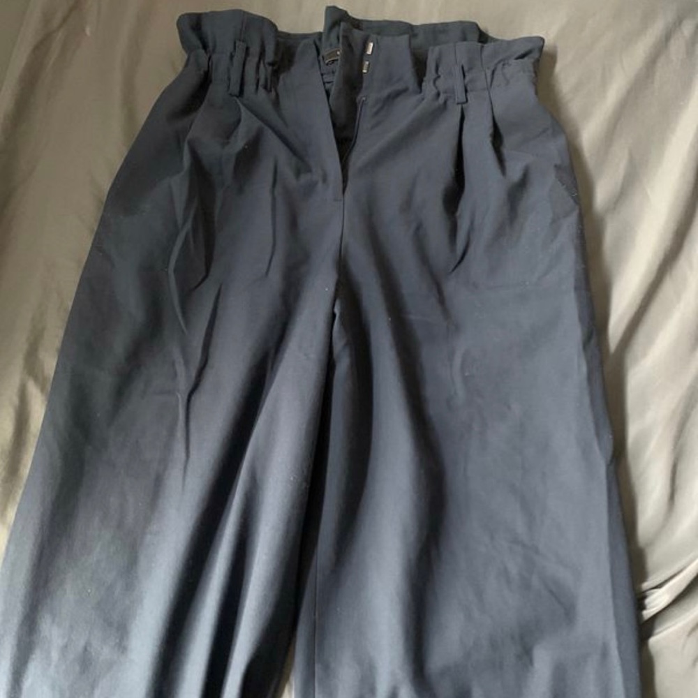 Long wide leg trousers.